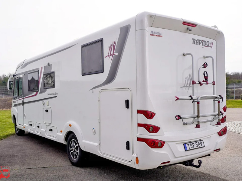 Helintegrerad husbil Fiat Rapido I 190 Distinction