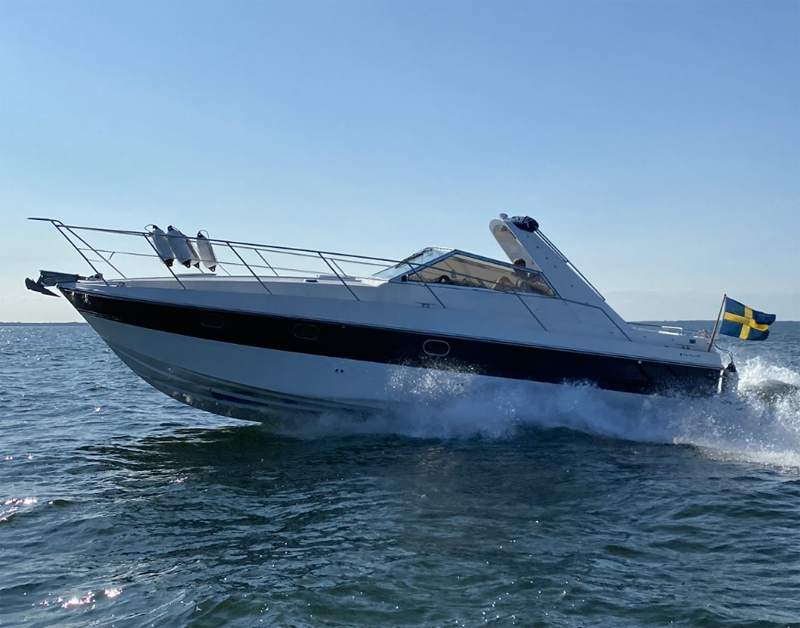 Fairline Targa 33 stulen på Gålö, Stockholm 