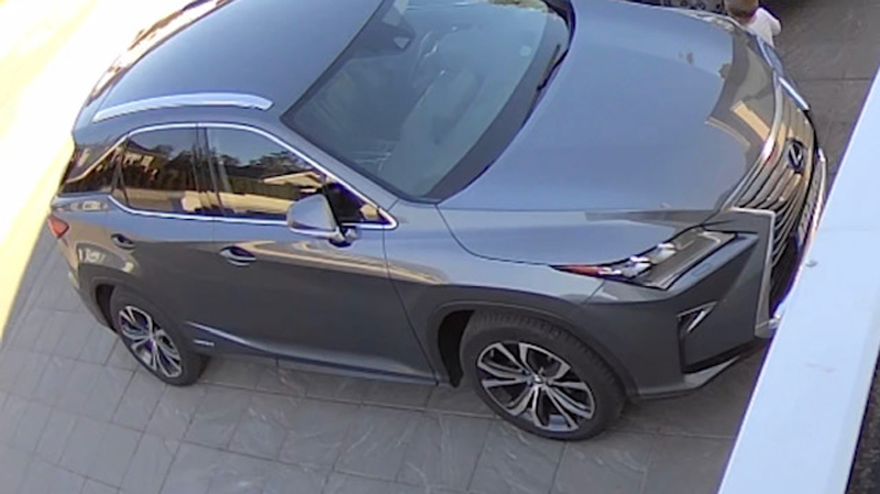 Gråmetallic Lexus RX450H AWD Comfort stulen i Upplands Väsby norr om Stockholm