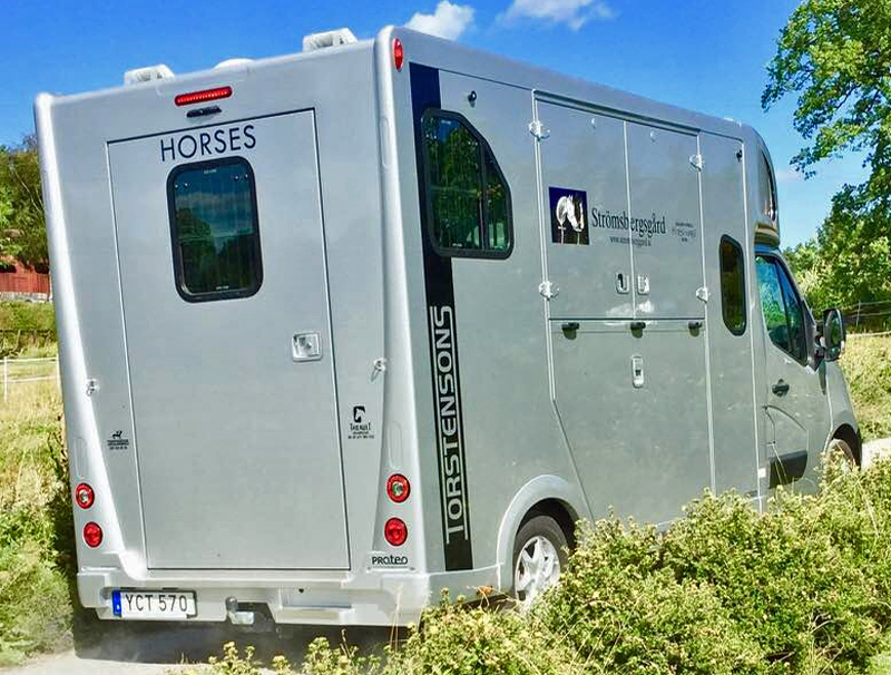Hästtransport Renault Theault Proteo stulen i Arninge, Täby