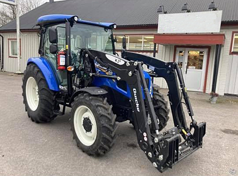 Jordbrukstraktor New Holland T4 65S stulen i Tranås
