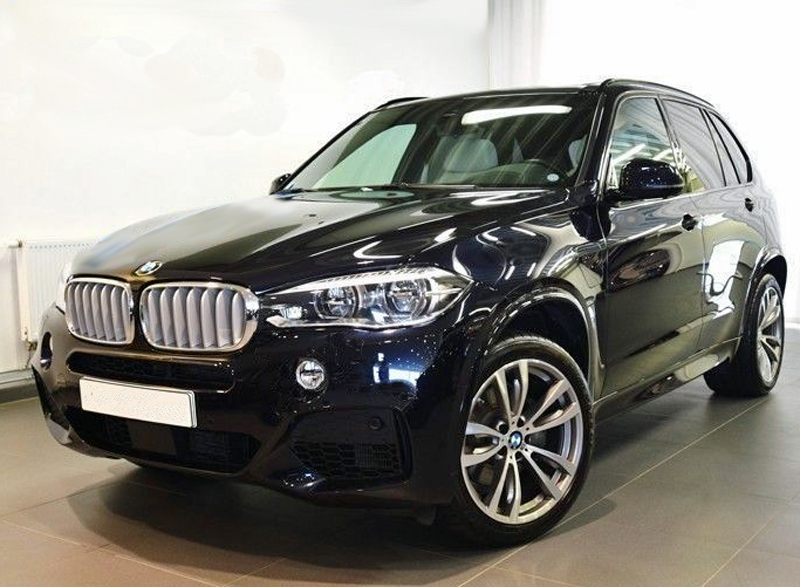 Svart metallic BMW X5 Xdrive 40E IPerformance stulen i Västerås