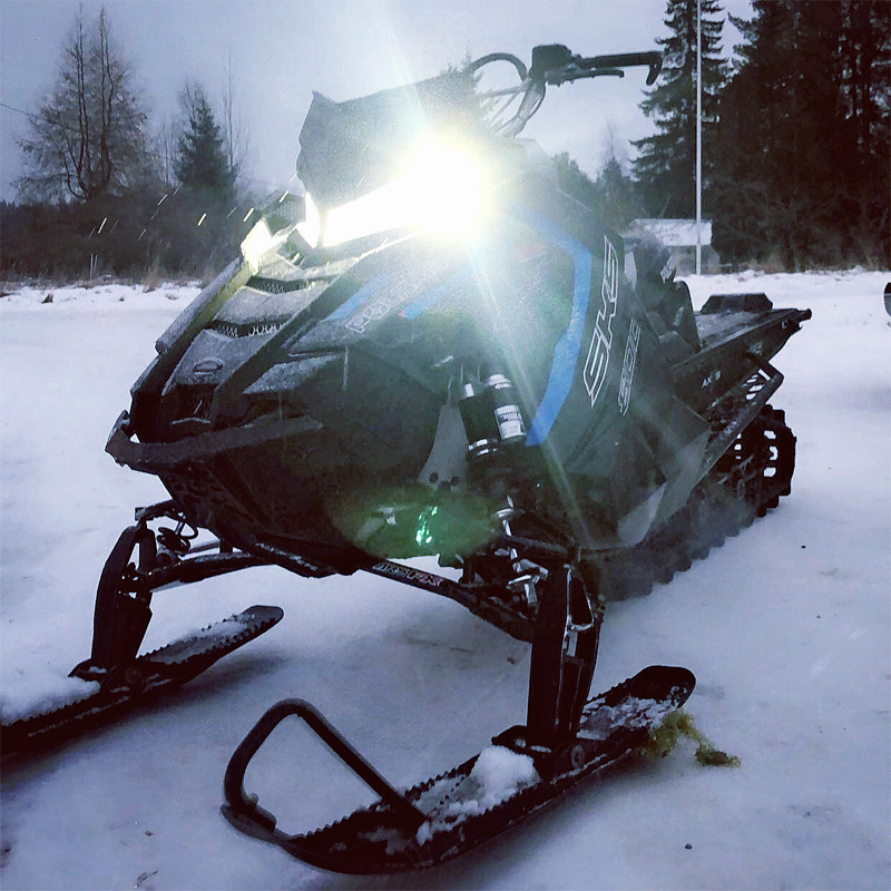 Snöskoter Polaris 800 SKS 155 stulen vid Norrlindsjö sydväst om Sundsvall