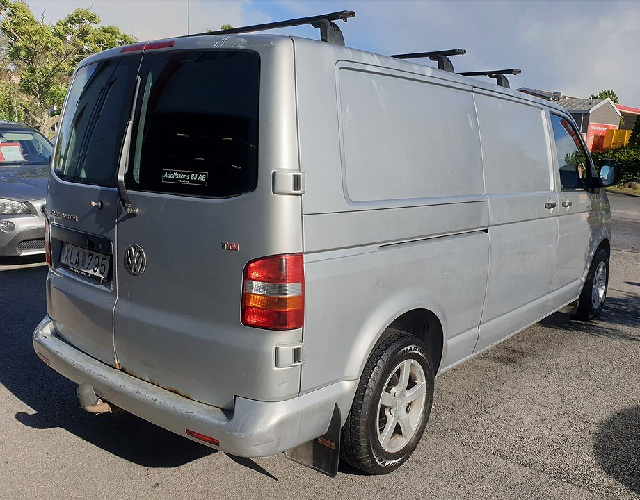 Silvermetallic Volkswagen Transporter T3 stulen i Staffanstorp