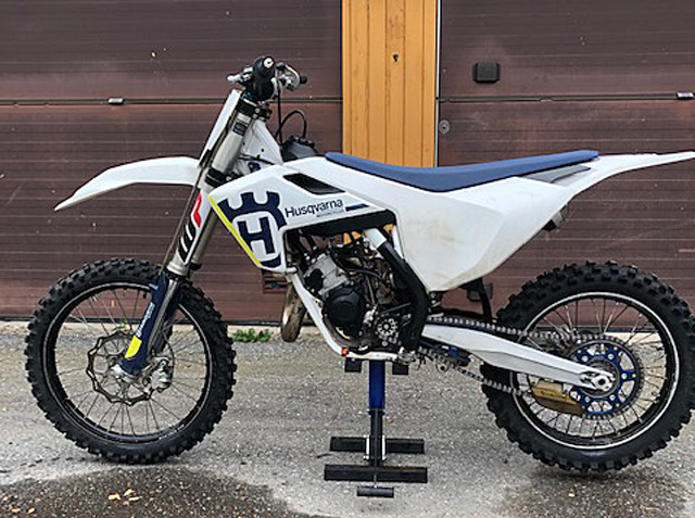 Crossmotorcykel Husqvarna TC 125 stulen i Nynäshamn