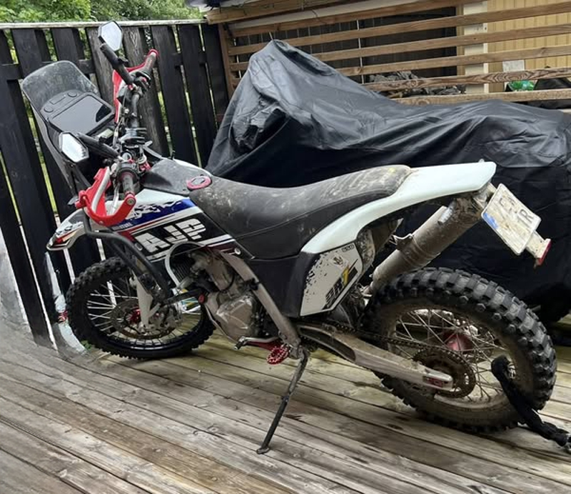 AJP PR7 stulen i Viksjö, Järfälla