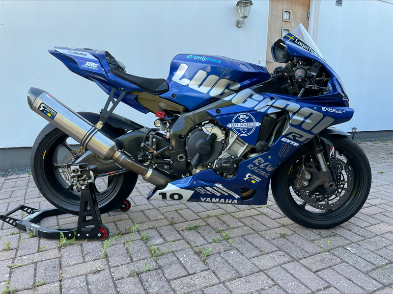 Oregistrerad tävlingsmc/ banhoj Yamaha R1 stulen i Karlskrona
