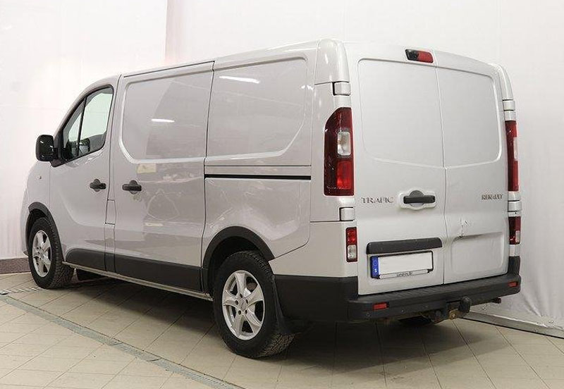 Silvermetallic Renault Trafic Van (Skåp) stulen på Öckerö utanför Göteborg