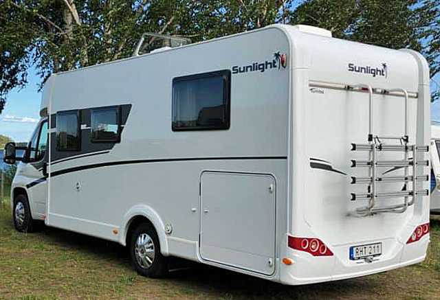 Husbil Fiat Capron Sunlight T69 stulen i Eskilstuna