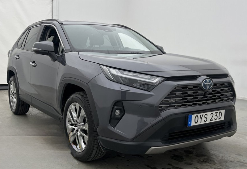 Mörkgrå Toyota RAV4 Hybrid AWD Executive stulen i Jordbro söder om Stockholm