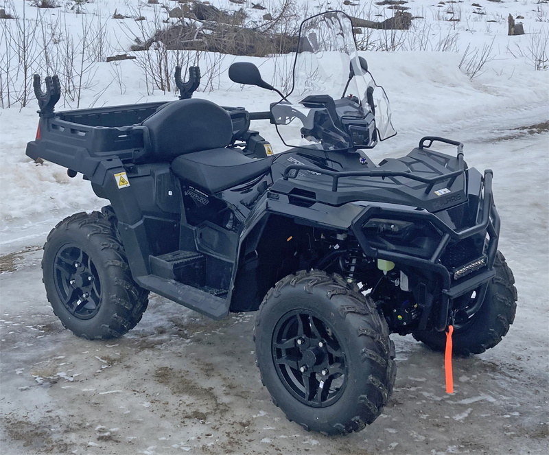 Svart fyrhjuling Polaris Sportsman 570 X2 stulen norr om Norsjö