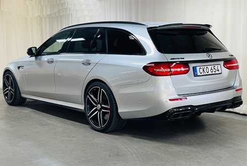 Silvermetallic Mercedes-Benz AMG E 63 S Touring 4Matic stulen i Askim söder om Göteborg