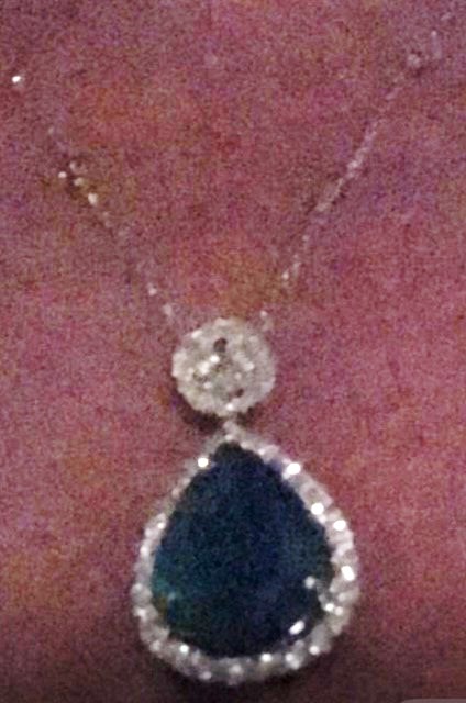 Polisen i Stockholm söker information om exklusiva smycken