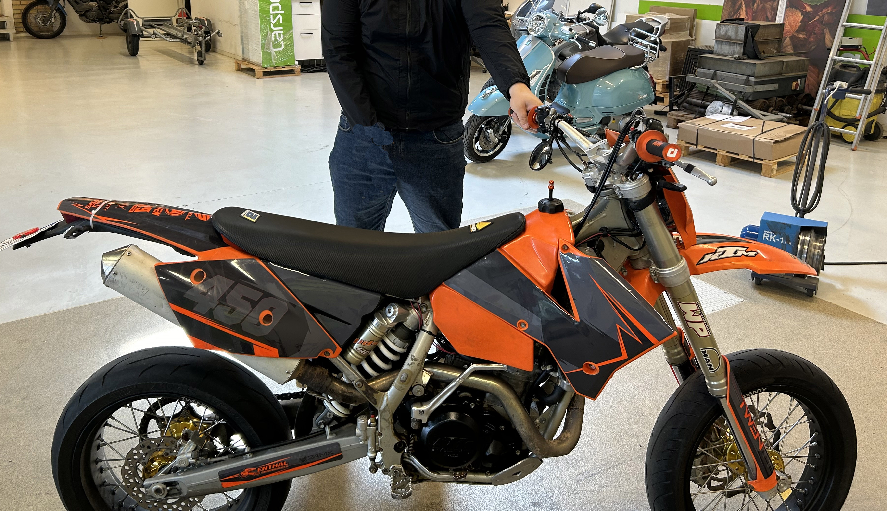 KTM 450 EXC Motard stulen i Farsta, Stockholm