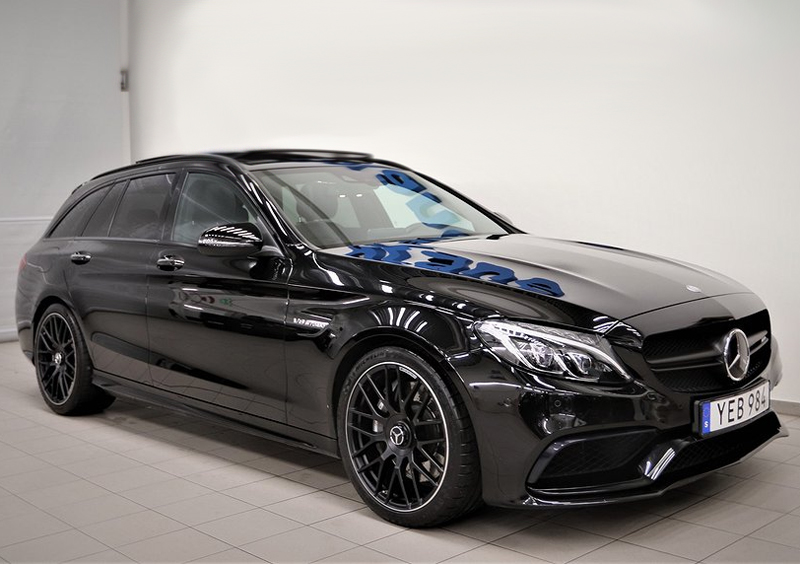 Svart Mercedes Benz AMG C63 Touring stulen i Halmstad