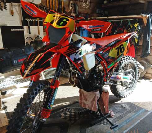 KTM 250 EXC-F stulen mellan Finspång och Svärtinge