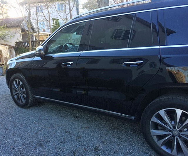 Svart Mercedes Benz GL 350 Bluetec stulen på Lidingö
