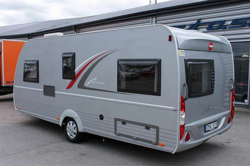 Husvagn Bürstner Averso 465 TS stulen i Svalöv
