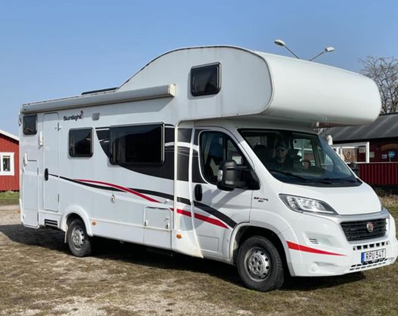 Husbil Fiat Sunlight A 72 stulen i Grisslinge på Värmdö utanför Stockholm