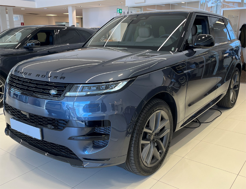 Blå metallic Land Rover Range Rover Sport P460e stulen i Ålsten, Bromma