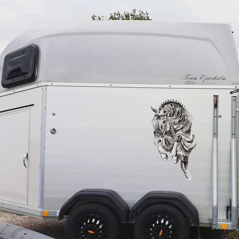 Hästtransport Böckmann B2 PHA stulen i Vittene mellan Vårgårda och Alingsås