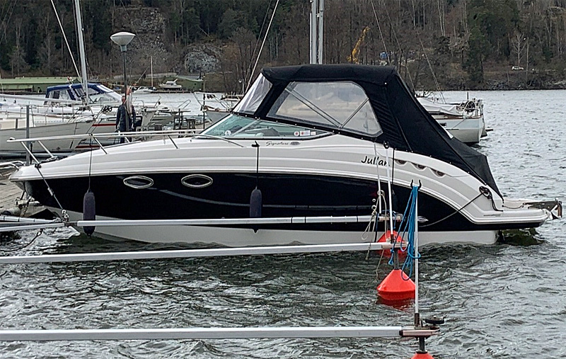 Chaparral 250 Signature stulen i Södertälje