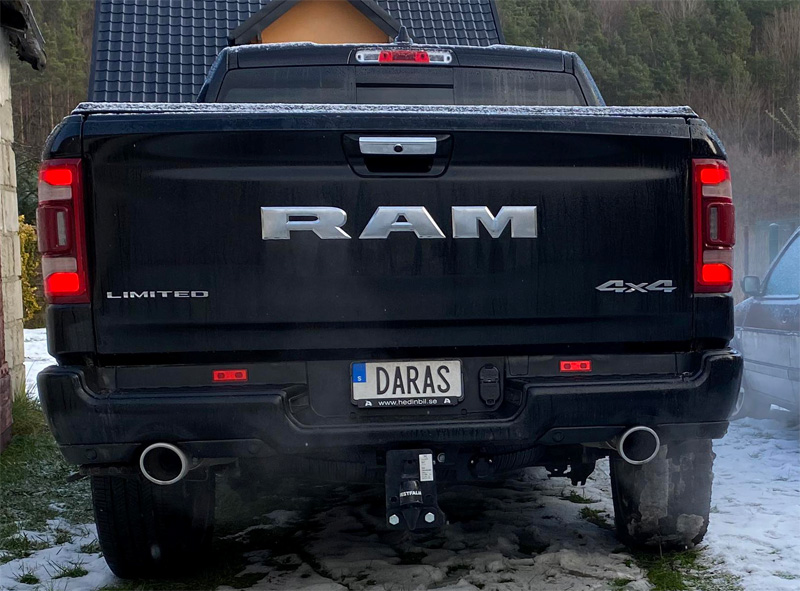 Svart Dodge Ram 1500 LIMITED CREW stulen Billesholm/ Bjuv öster om Helsingborg