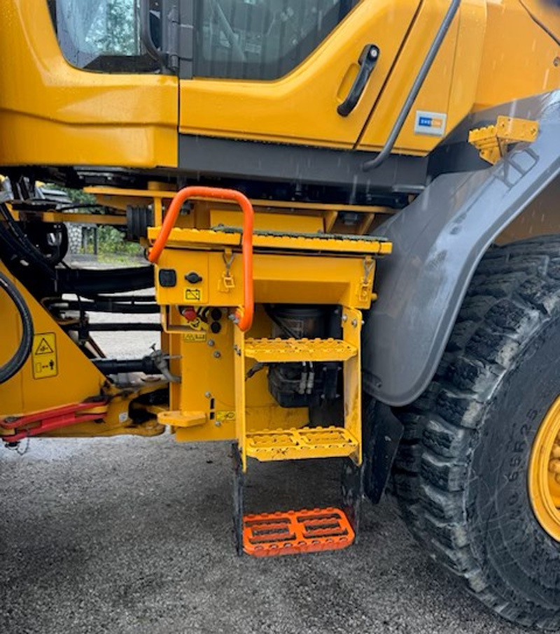 Gul hjullastare Volvo L70H stulen/bedrägeri vid uthyrning, Sundsvall