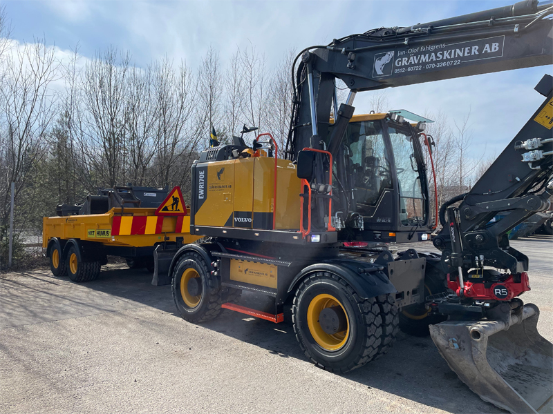 Hjulburen grävmaskin Volvo EWR170E stulen i Skara