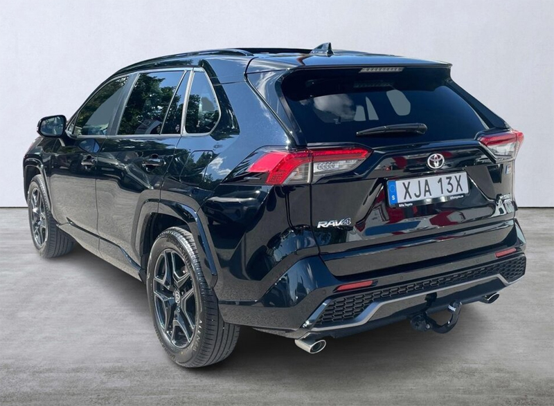Svart Toyota RAV4 Hybrid AWD GR Sport stulen i Viksjö nordvästra Stockholm