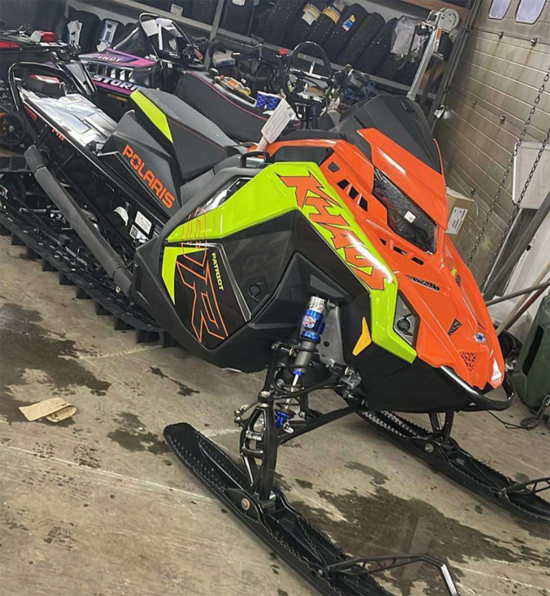 Snöskoter Polaris 9R RMK Khaos 146 S stulen vid Åkersjön, Föllinge