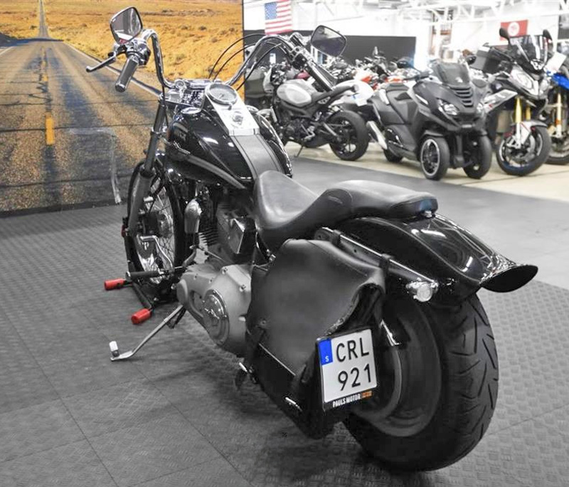 Svart Harley Davidson FXSTI Softail Standard stulen i Årjäng