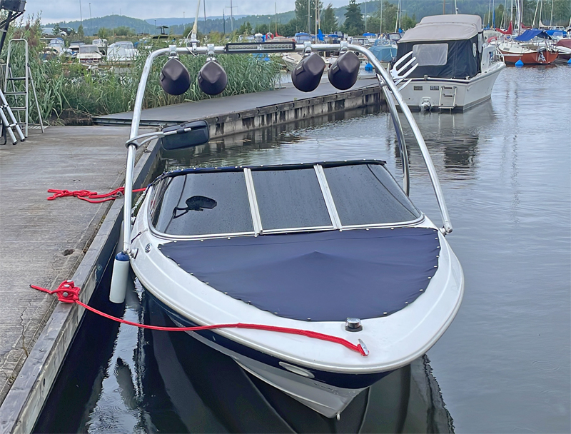 Bayliner 2050 Capri Bowrider stulen i Råå Hamn, Helsingborg
