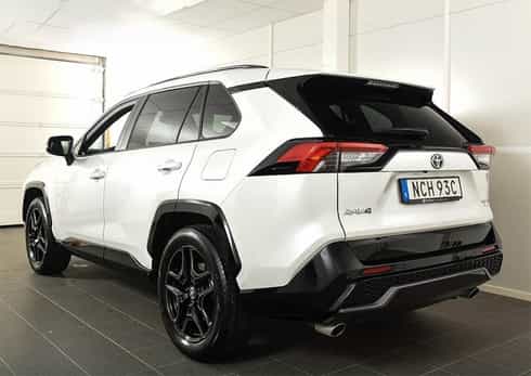 Vit Toyota RAV4 Elhybrid AWD GR-Sport stulen i Åkersberga